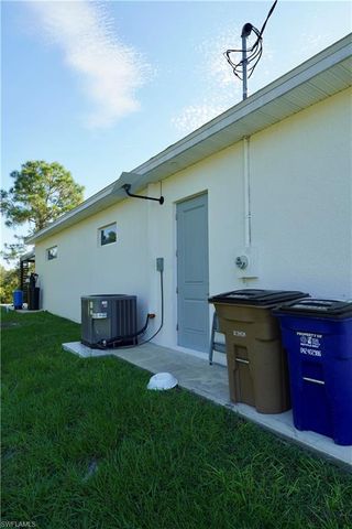 105 E 15TH ST, Lehigh Acres, FL 33972