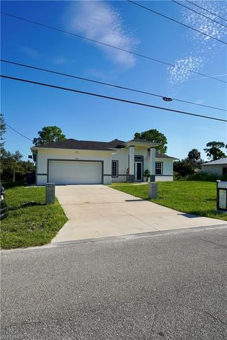 105 E 15TH ST, Lehigh Acres, FL 33972