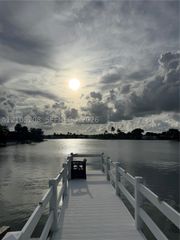 20920 NE 24th Ave A, Miami, FL 33180