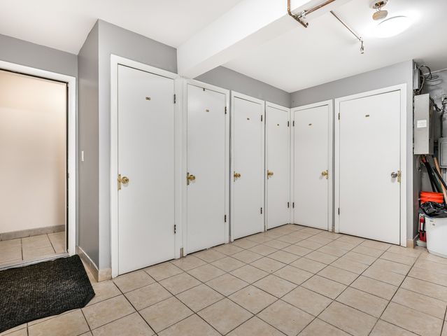 7921 W Grand Avenue 3C, Elmwood Park, IL 60707