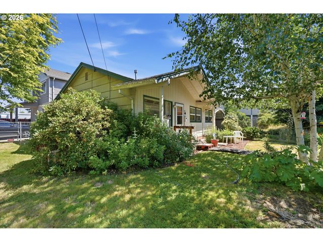 9421 Se GLENWOOD St, Portland, OR 97266