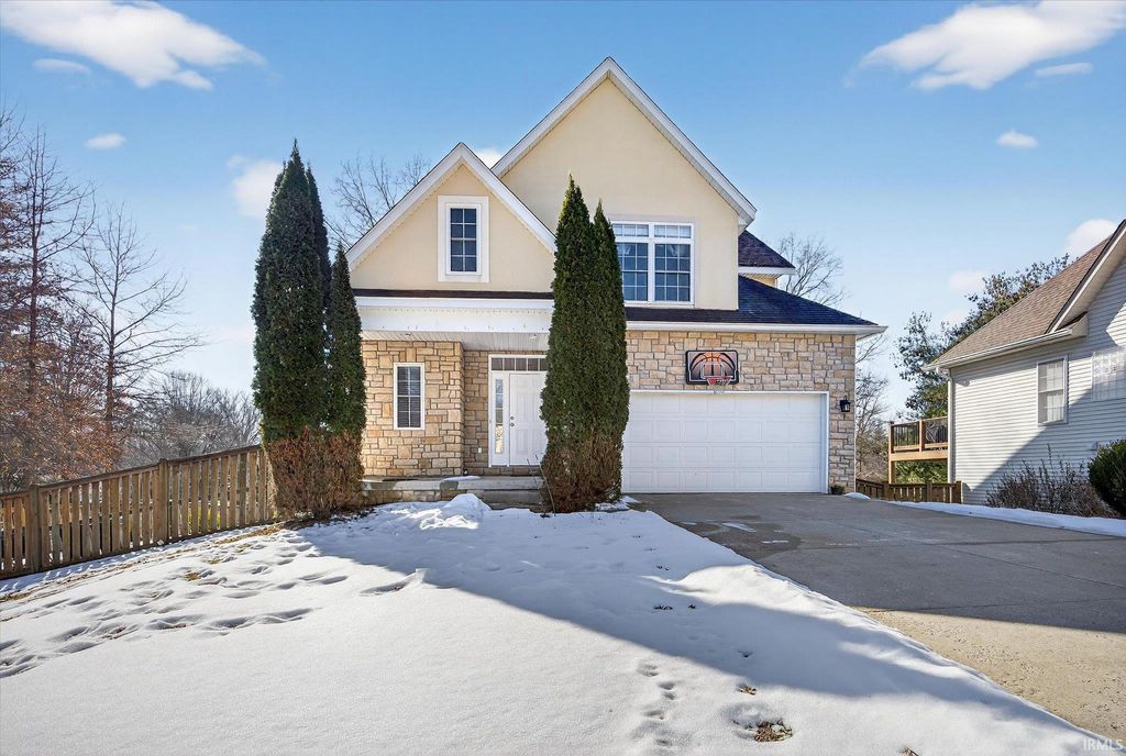 1982 E Cheyanne Lane, Bloomington, IN 47401