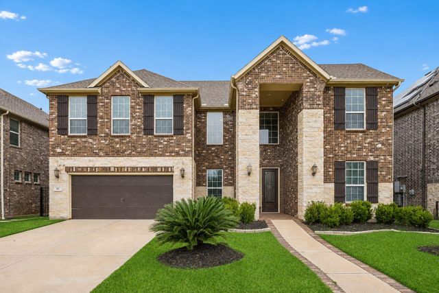 66 Zenith Lane, Sugar Land, TX 77498