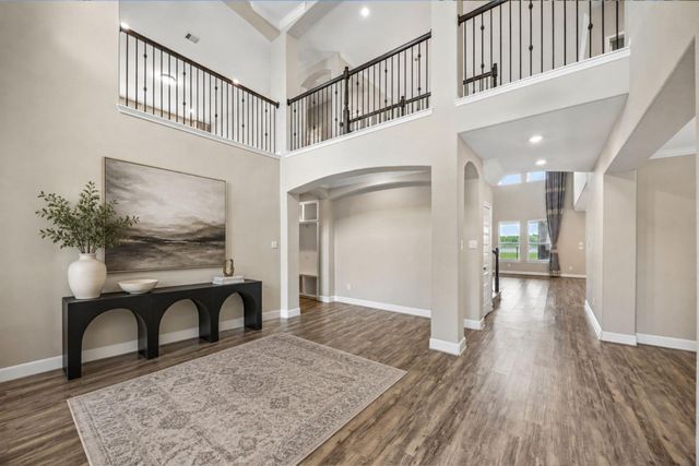 66 Zenith Lane, Sugar Land, TX 77498