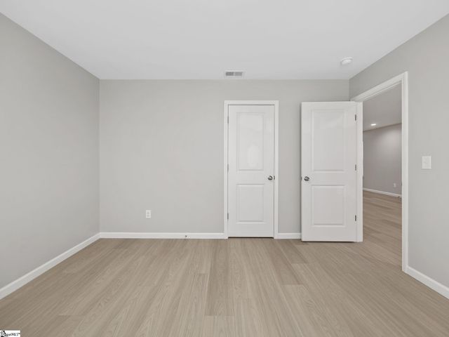 100 Prospect Avenue, Spartanburg, SC 29306