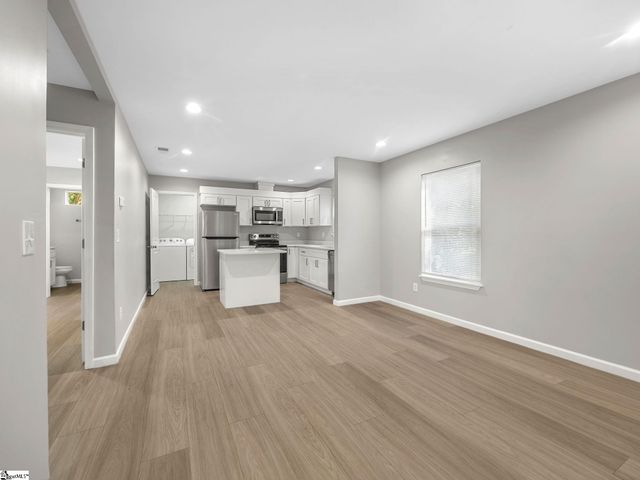 100 Prospect Avenue, Spartanburg, SC 29306