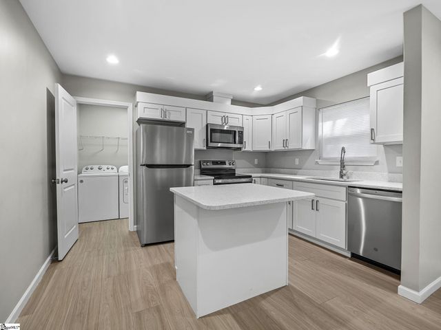 100 Prospect Avenue, Spartanburg, SC 29306