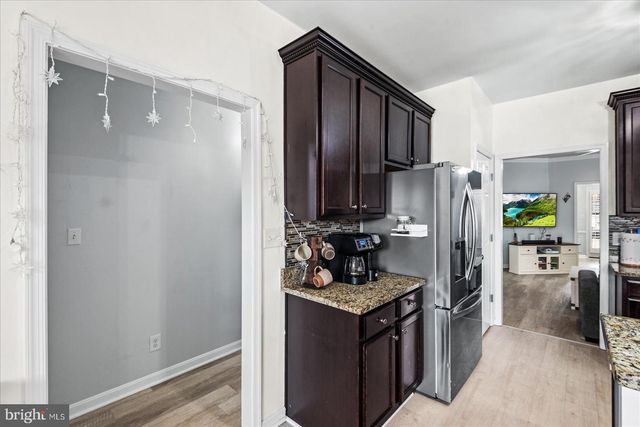 140 RIDGEWAY ST, Fredericksburg, VA 22401