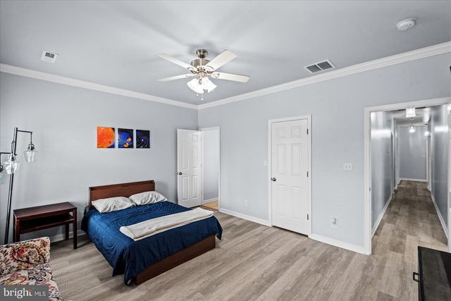 140 RIDGEWAY ST, Fredericksburg, VA 22401