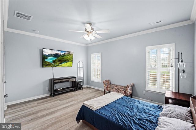 140 RIDGEWAY ST, Fredericksburg, VA 22401