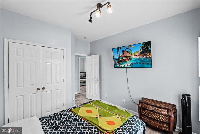 140 RIDGEWAY ST, Fredericksburg, VA 22401