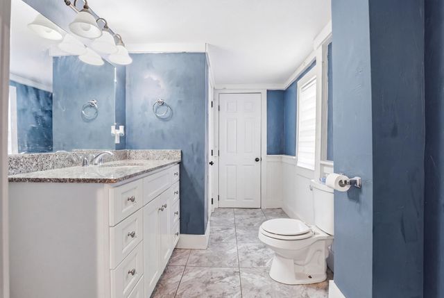 89 Garland Road, Nottingham, NH 03290