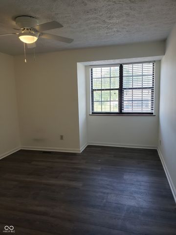 8768 Buckhaven, Indianapolis, IN 46256