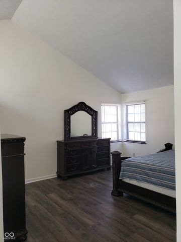 8768 Buckhaven, Indianapolis, IN 46256