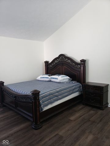 8768 Buckhaven, Indianapolis, IN 46256