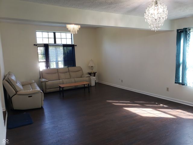 8768 Buckhaven, Indianapolis, IN 46256
