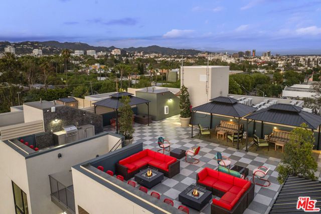 7428 Santa Monica Boulevard 308, West Hollywood, CA 90046