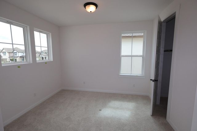 220 Bloomington Loop, Hutto, TX 78634
