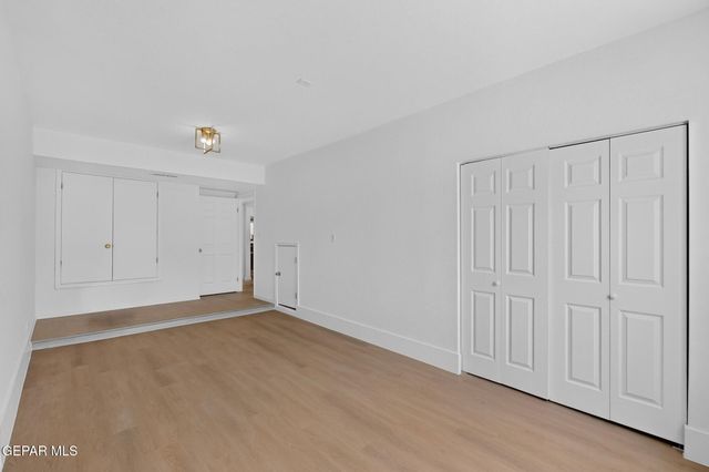 12036 KINGS CREST Drive, El Paso, TX 79936