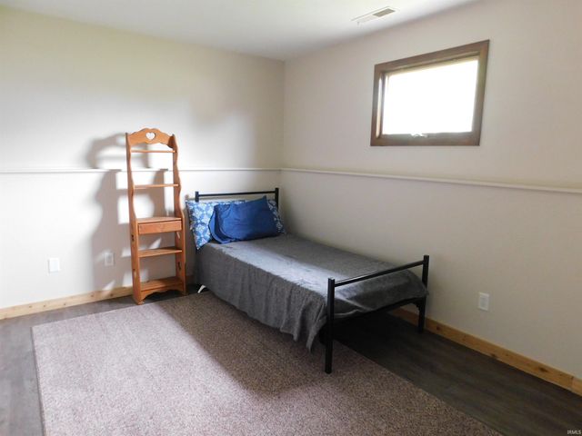 27500 Lamplighter Lane, Elkhart, IN 46514