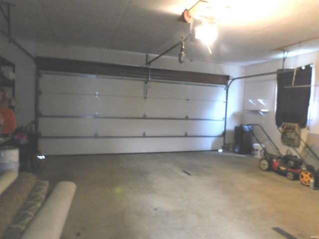 27500 Lamplighter Lane, Elkhart, IN 46514