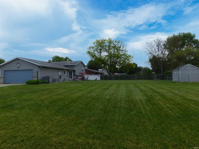 27500 Lamplighter Lane, Elkhart, IN 46514