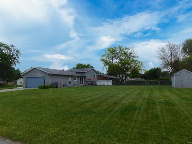 27500 Lamplighter Lane, Elkhart, IN 46514