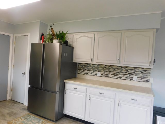 27500 Lamplighter Lane, Elkhart, IN 46514