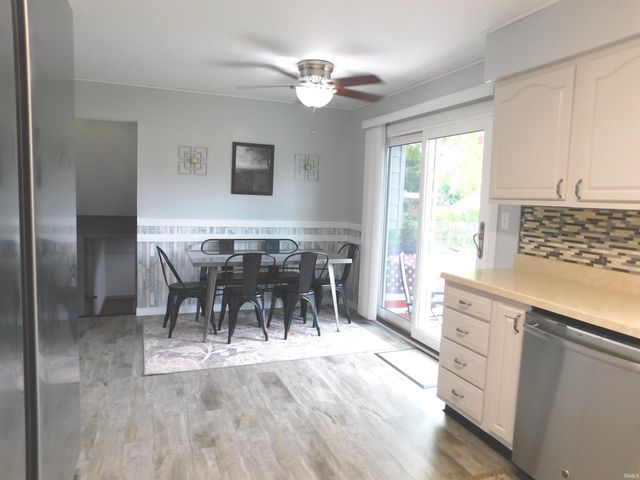 27500 Lamplighter Lane, Elkhart, IN 46514