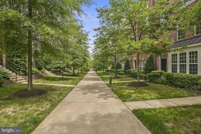 2248 MARGRAF CIR, Woodbridge, VA 22191
