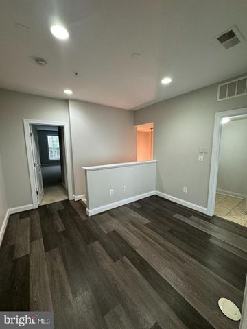 2248 MARGRAF CIR, Woodbridge, VA 22191