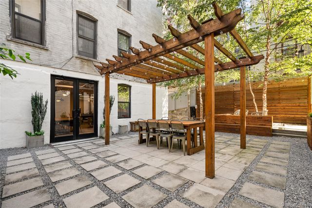 2451 38th Street 7B, Astoria, NY 11103