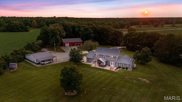 396 Bunker Hill Road, Silex, MO 63377