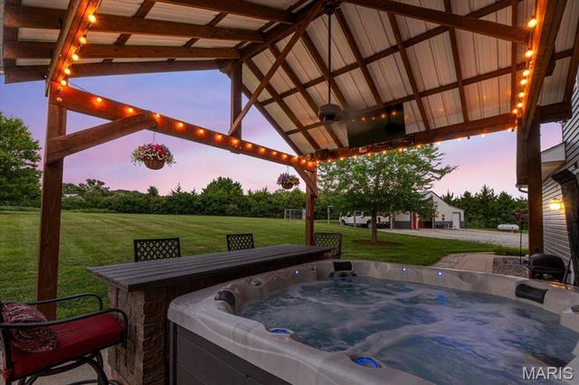 396 Bunker Hill Road, Silex, MO 63377