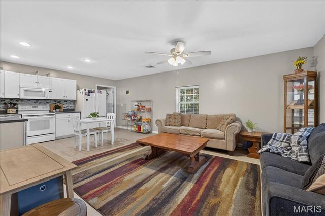 396 Bunker Hill Road, Silex, MO 63377