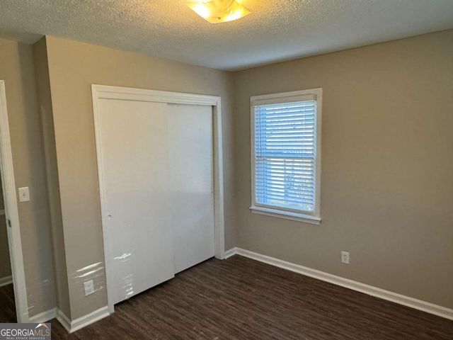 437 Lockridge Lane, Lawrenceville, GA 30046