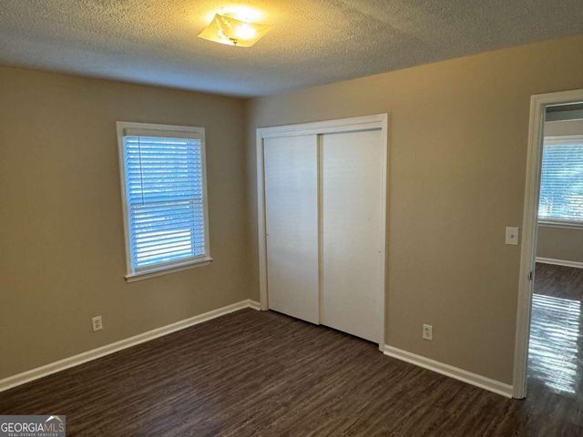 437 Lockridge Lane, Lawrenceville, GA 30046