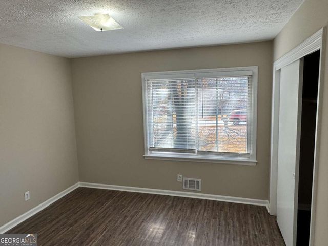 437 Lockridge Lane, Lawrenceville, GA 30046