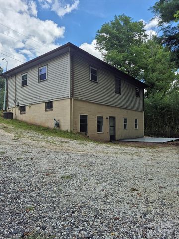 258 New Leicester Highway, Asheville, NC 28806