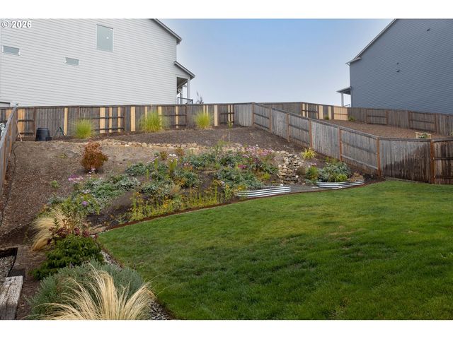 2732 Ne CURRIN CREEK Dr, Estacada, OR 97023