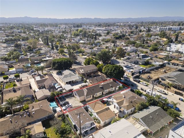 6614 Camellia Avenue, North Hollywood, CA 91606