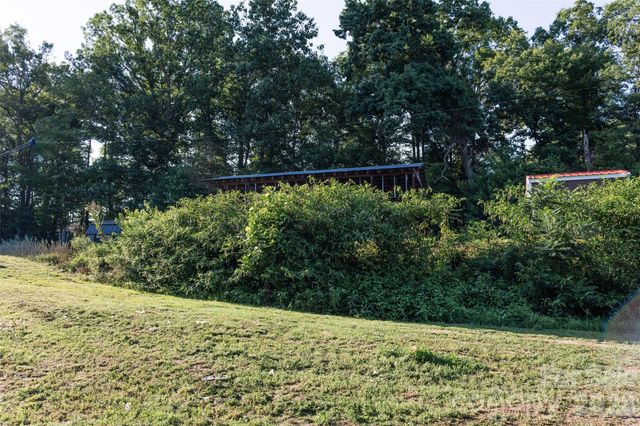 3028 Playmore Beach Road, Morganton, NC 28655