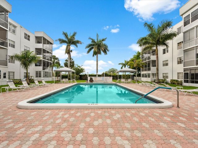 2998 Sunrise Lakes Drive E 110, Sunrise, FL 33322