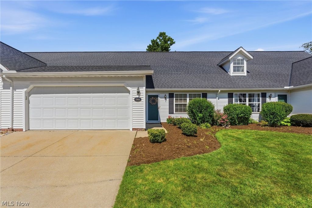 5401 Pebble Creek Lane, Perry, OH 44077
