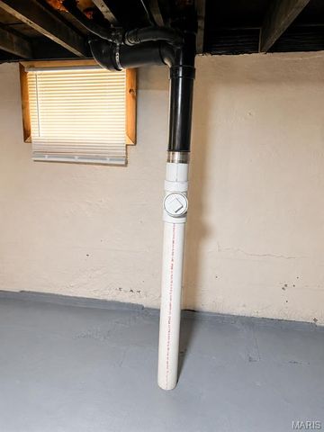 8718 Clifton Avenue, Jennings, MO 63136