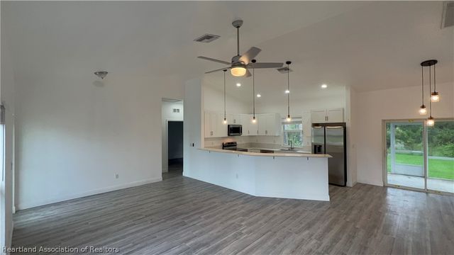 144 Lincoln Road NW, Lake Placid, FL 33852