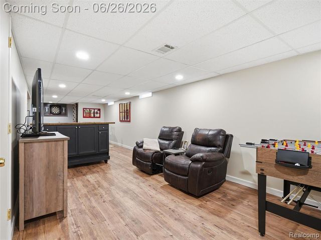 10610 Estola Avenue, White Lake, MI 48386