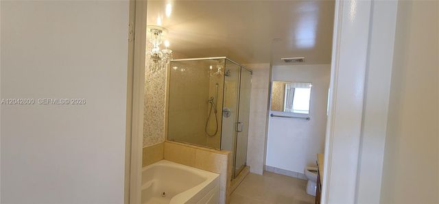 50 Biscayne Boulevard 5202, Miami, FL 33132
