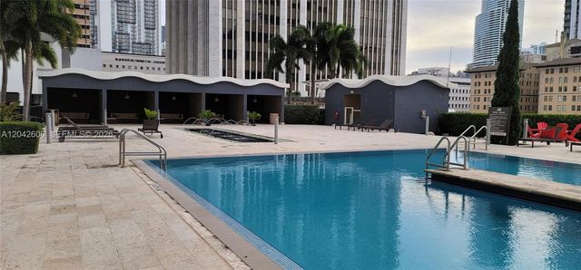 50 Biscayne Boulevard 5202, Miami, FL 33132
