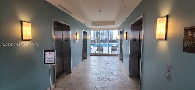 50 Biscayne Boulevard 5202, Miami, FL 33132